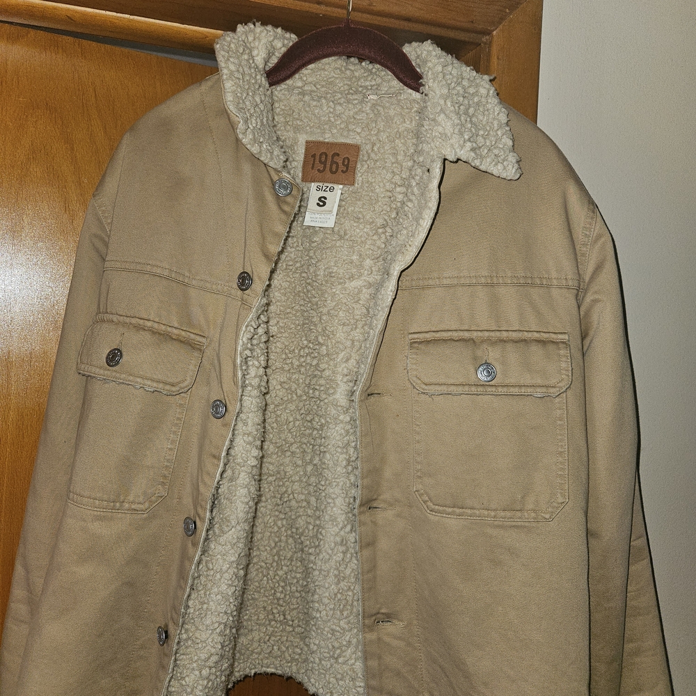 Men's Vintage Gap 1969 Tan Sherpa-Lined Jacket